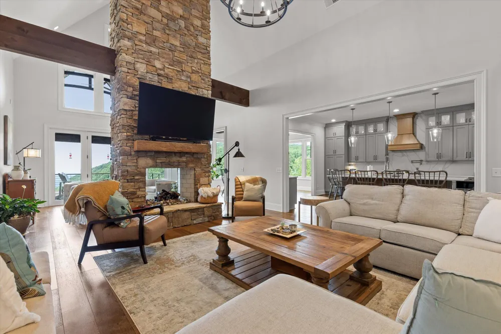8044 Mountain Laurel Trail Signal Mountain, TN 37377