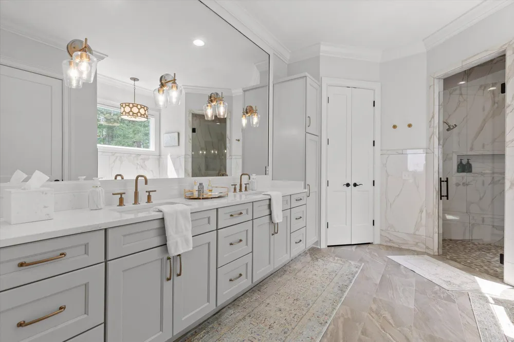 8044 Mountain Laurel Trail Signal Mountain, TN 37377