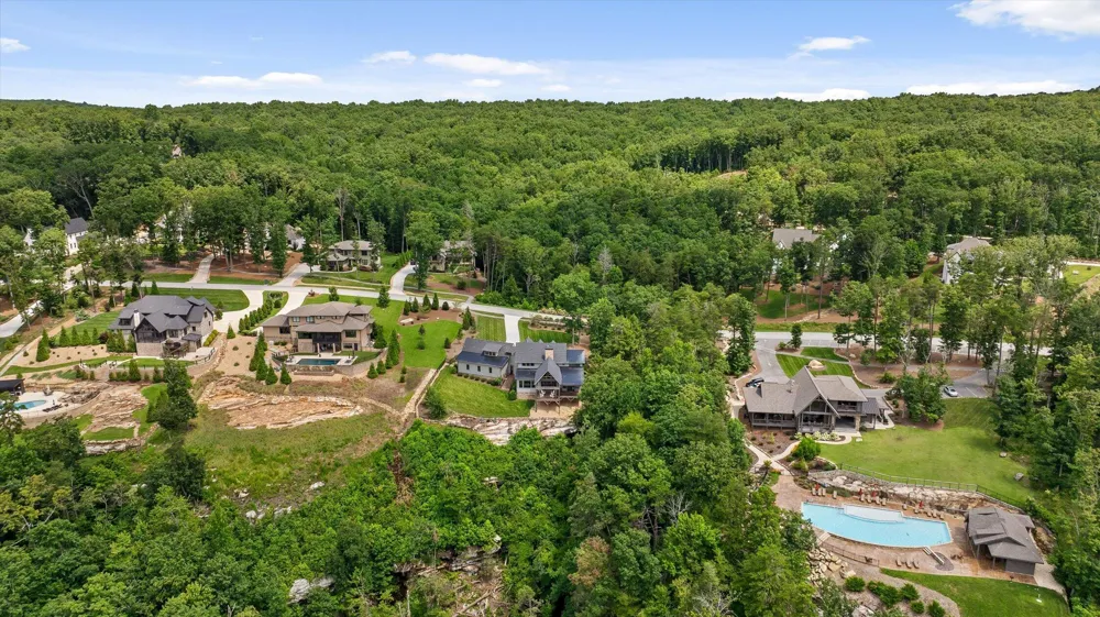 8044 Mountain Laurel Trail Signal Mountain, TN 37377