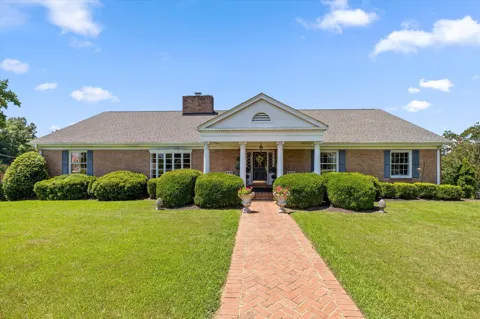 14 Mockingbird Lane