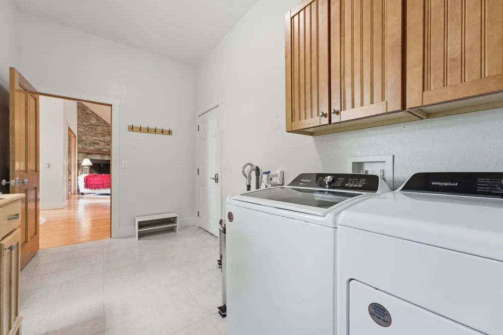 130 Cross Vine Drive Tuckasegee, NC 28783