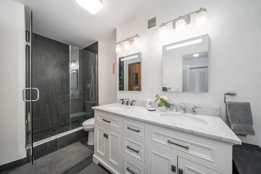 1908 HARMON COVE TOWER Secaucus, NJ 07094
