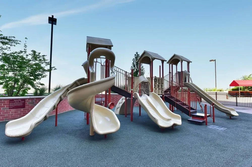 1908 HARMON COVE TOWER Secaucus, NJ 07094