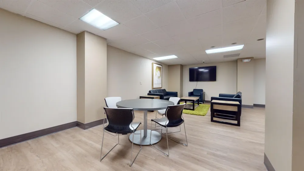 1908 HARMON COVE TOWER Secaucus, NJ 07094