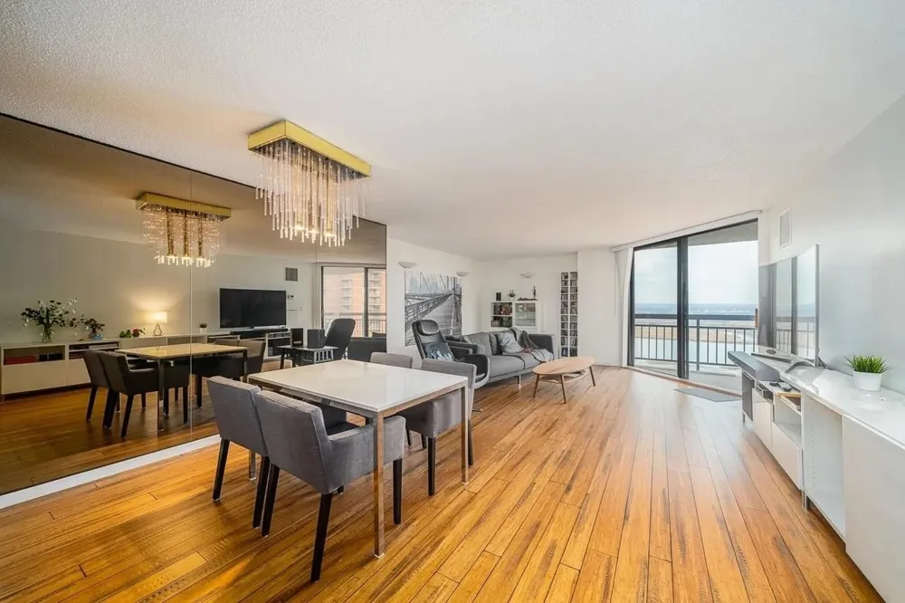 1908 HARMON COVE TOWER Secaucus, NJ 07094