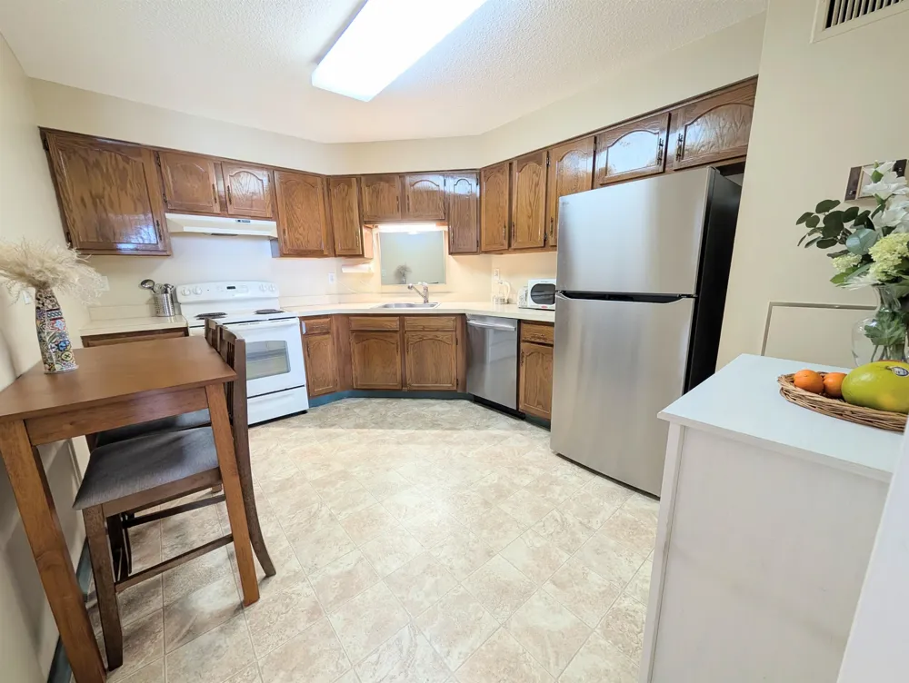 1908 HARMON COVE TOWER Secaucus, NJ 07094