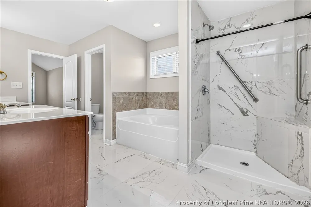 122 Wedgefield Drive Raeford, NC 28376