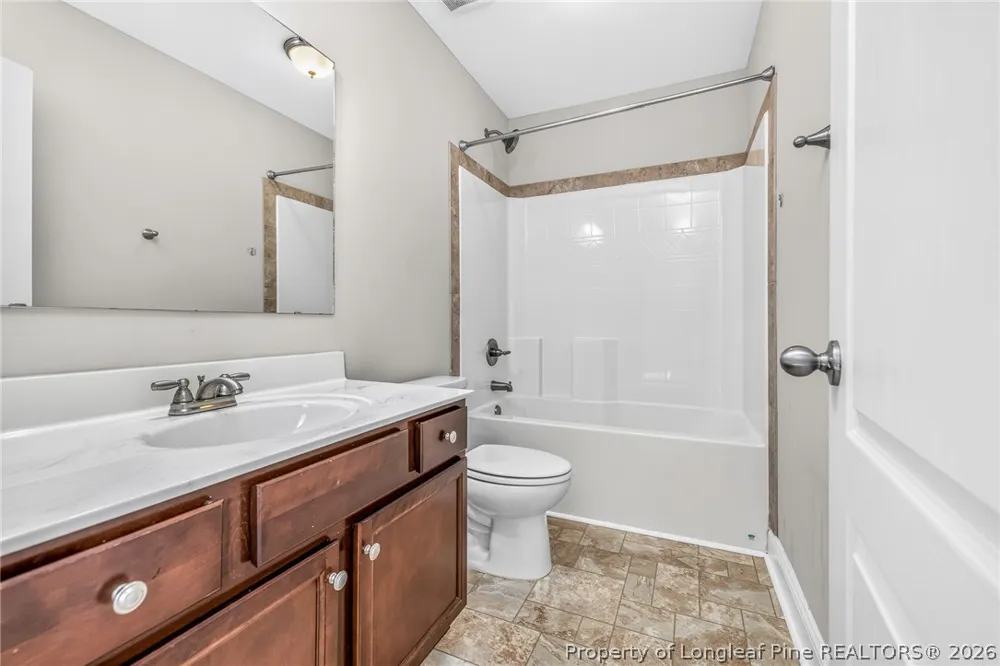 122 Wedgefield Drive Raeford, NC 28376