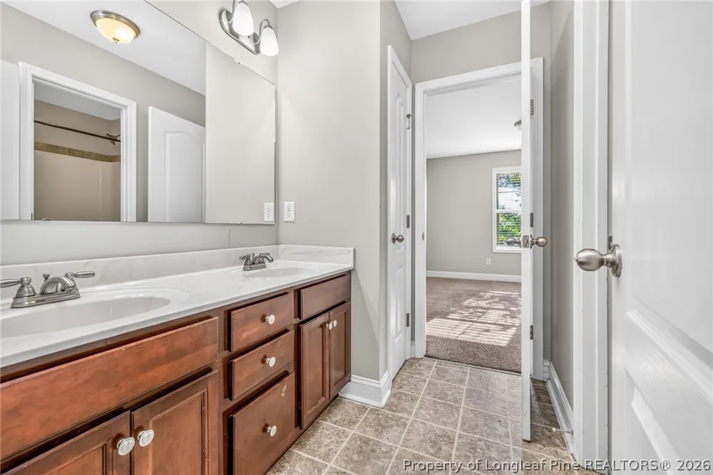 122 Wedgefield Drive Raeford, NC 28376