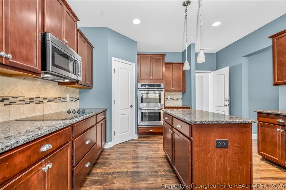 122 Wedgefield Drive Raeford, NC 28376