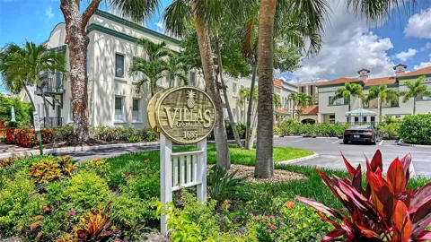 1685 LAUREL STREET #3