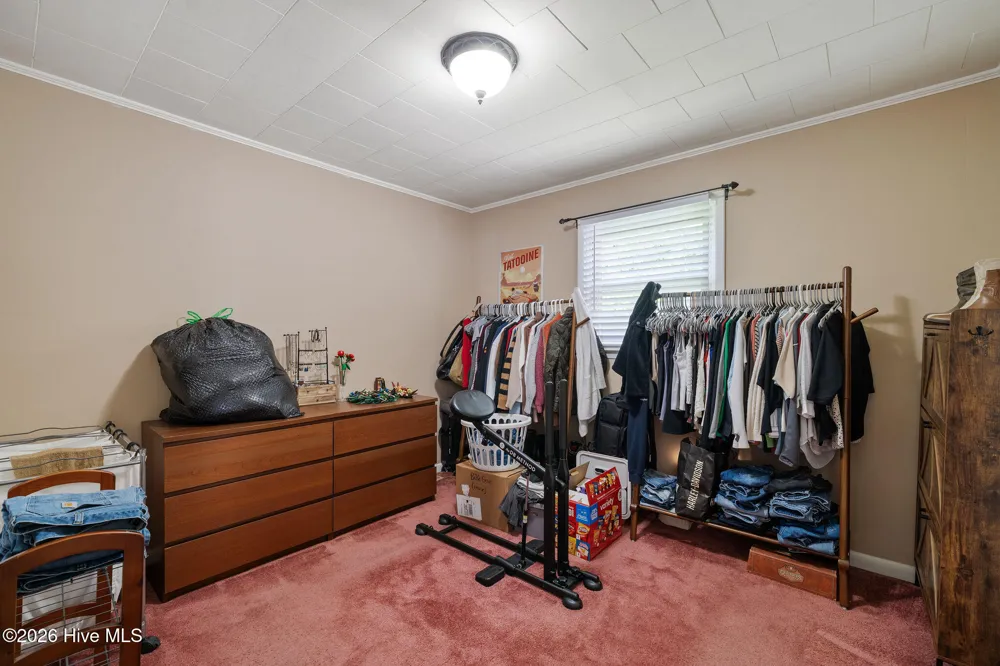 146 Chicken Neck Road Teachey, NC 28464