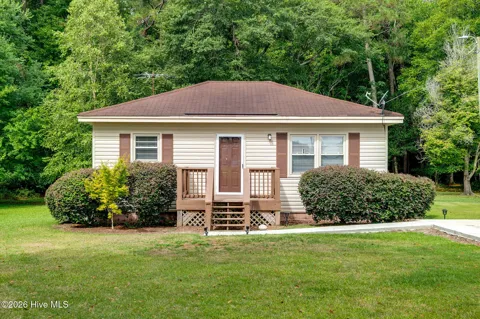 146 Chicken Neck Road