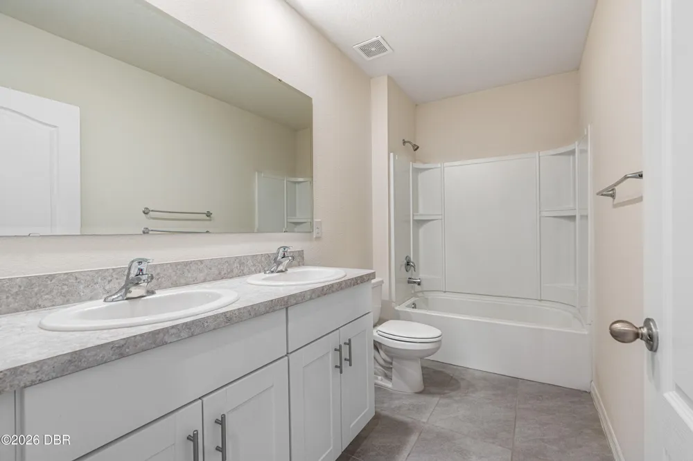 2731 Fieldbrooke Way Edgewater, FL 32141
