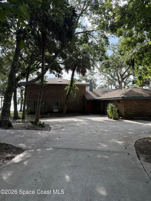 6855 Riveredge Drive