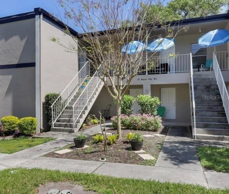 125 PICARDY VILLA CIRCLE #101 Brandon, FL 33510