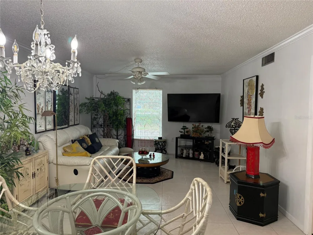 125 PICARDY VILLA CIRCLE #101 Brandon, FL 33510