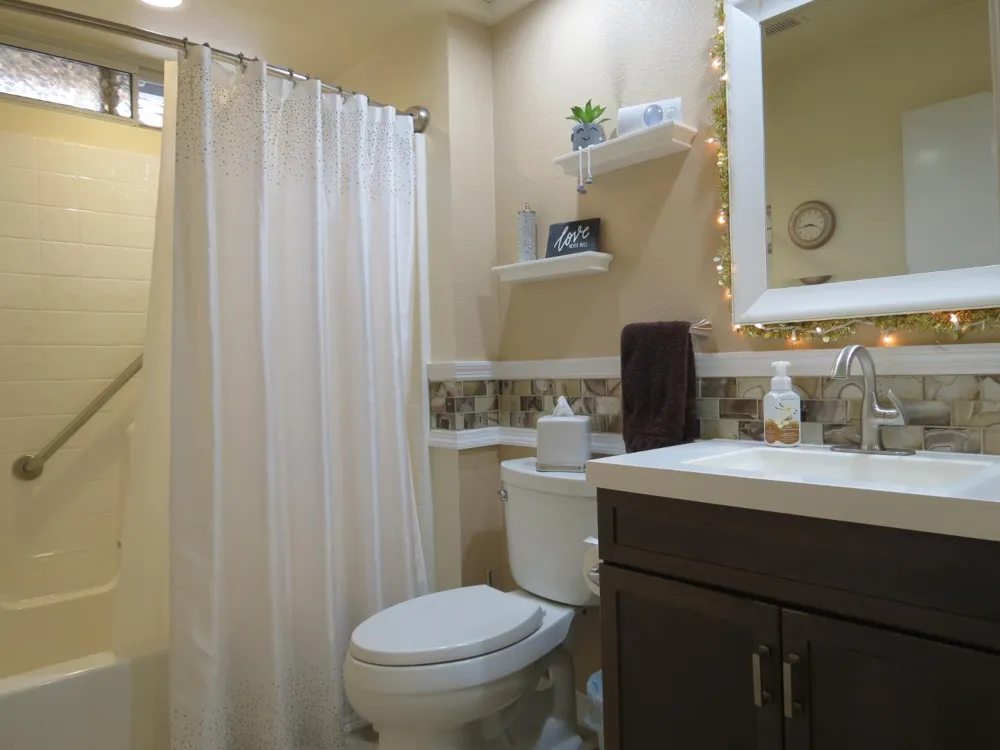 5321 Angelrock Loop Roseville, CA 95747