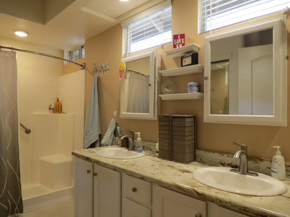 5321 Angelrock Loop Roseville, CA 95747