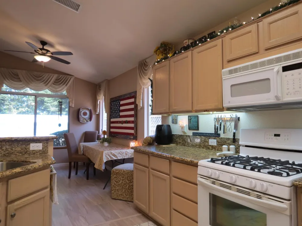 5321 Angelrock Loop Roseville, CA 95747