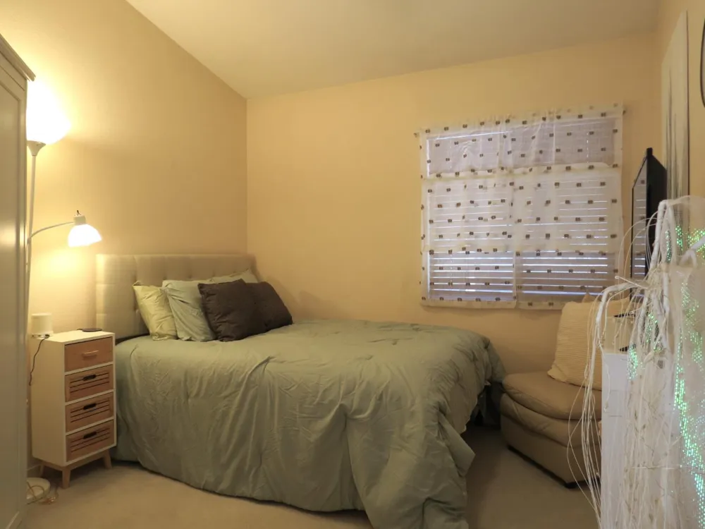 5321 Angelrock Loop Roseville, CA 95747