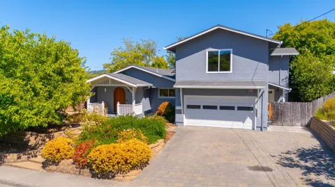4 Malone Lane