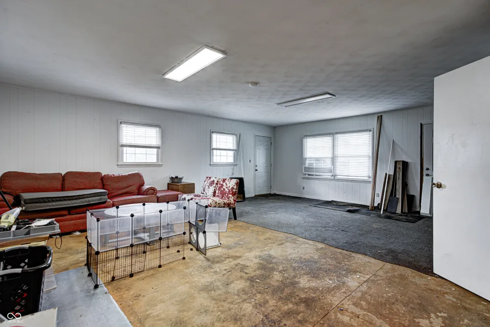7641 Burns Drive Brownsburg, IN 46112