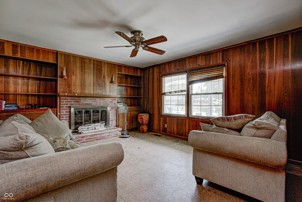 7641 Burns Drive Brownsburg, IN 46112