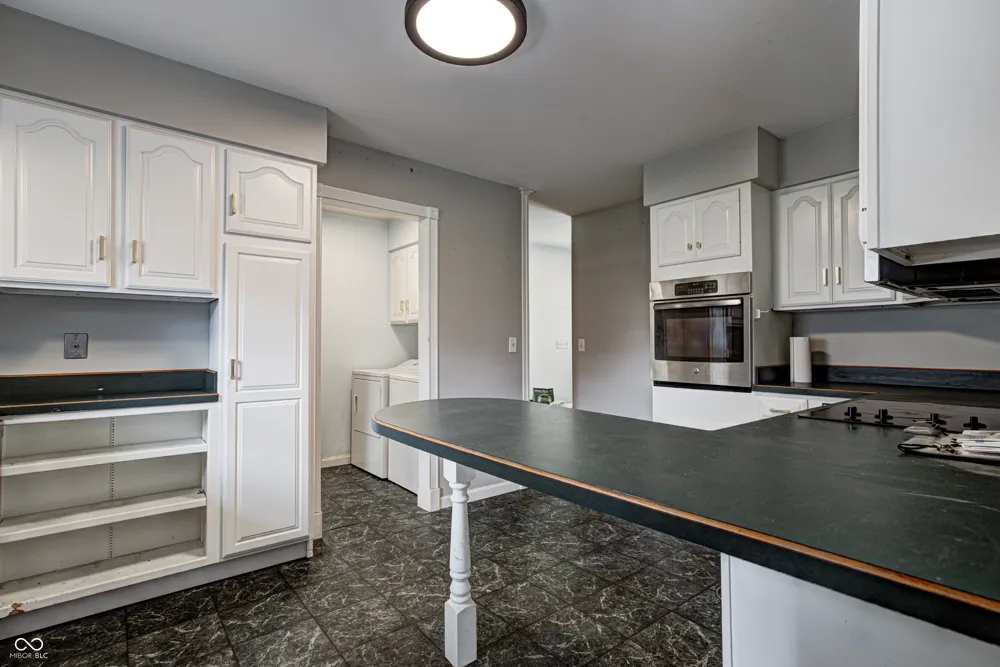 7641 Burns Drive Brownsburg, IN 46112