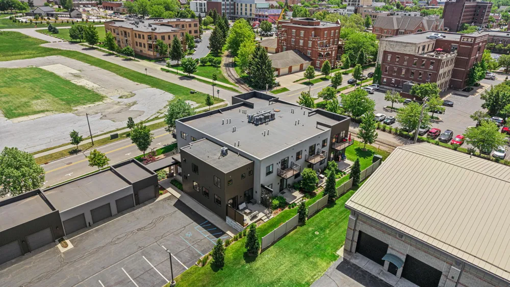 110 Central Avenue #104 Holland, MI 49423