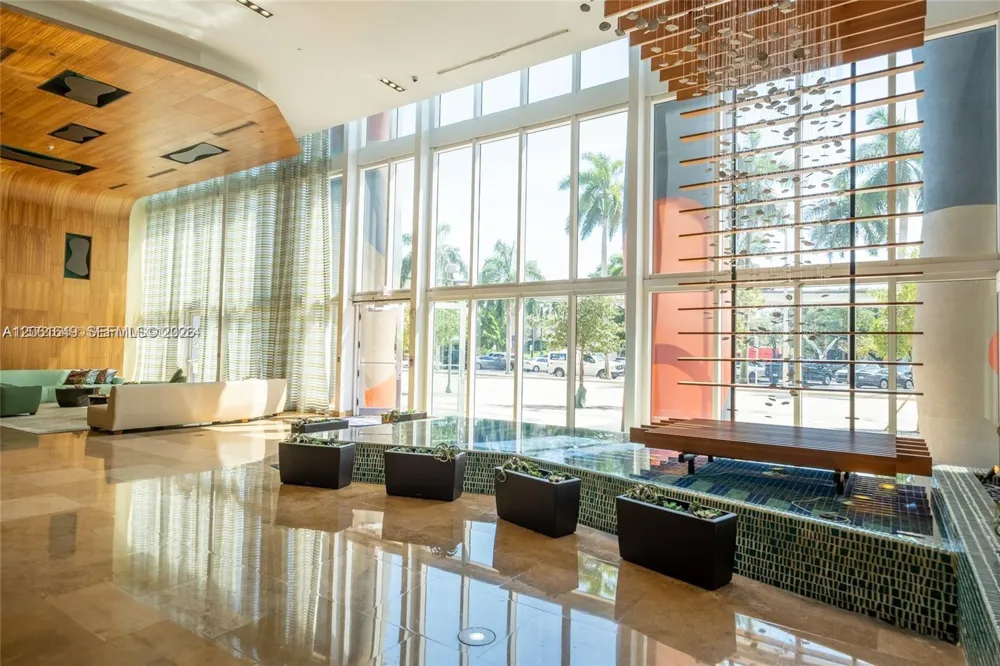 50 Biscayne Blvd #508 Miami, FL 33132