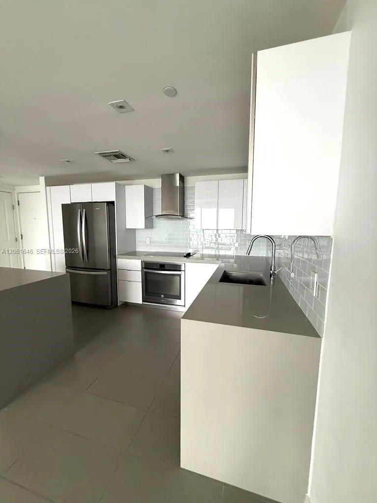 1600 NE 1st Ave #3617 Miami, FL 33132