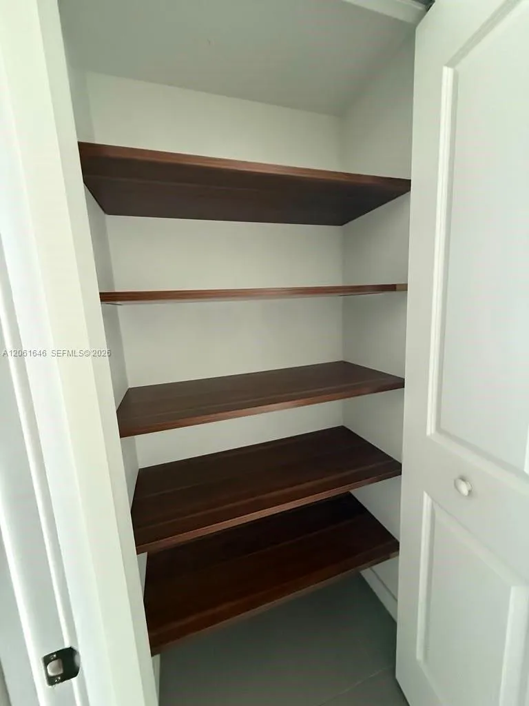 1600 NE 1st Ave #3617 Miami, FL 33132