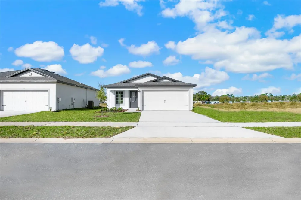 13331 TULA LOOP Astatula, FL 34705