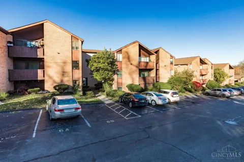 4904 Chalet Drive #612