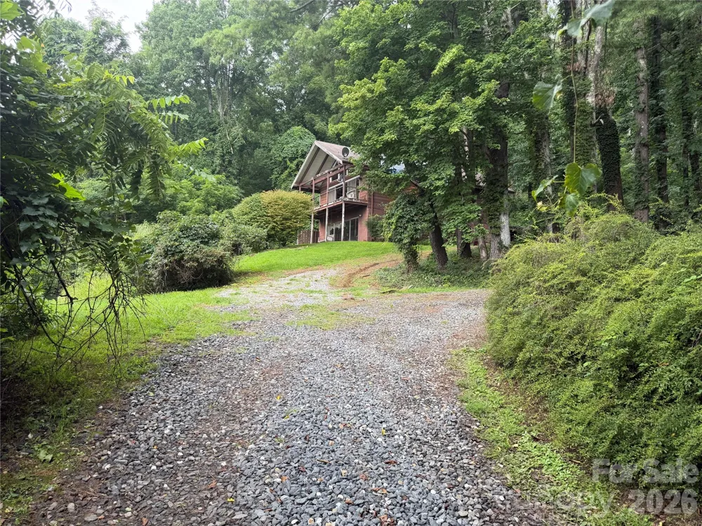 4897 Hwy 226 Highway Little Switzerland, NC 28749