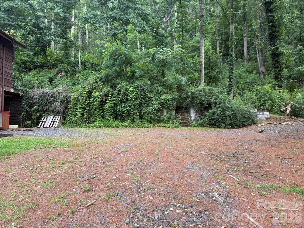4897 Hwy 226 Highway Little Switzerland, NC 28749