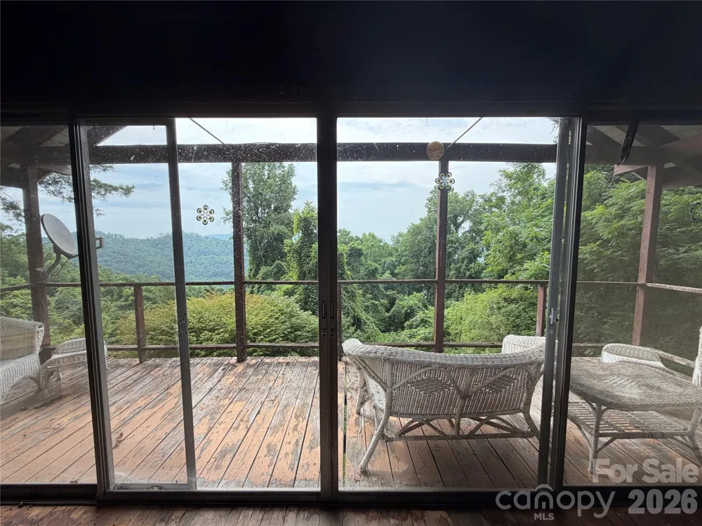 4897 Hwy 226 Highway Little Switzerland, NC 28749