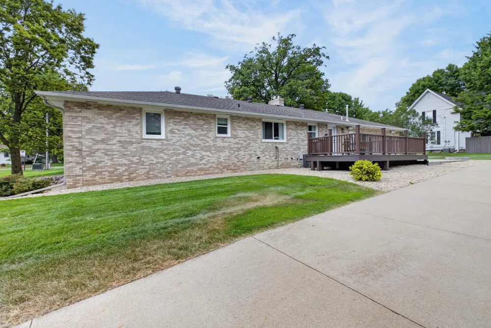 504 4th Avenue S Princeton, MN 55371