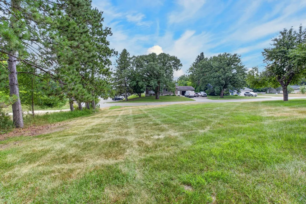 504 4th Avenue S Princeton, MN 55371