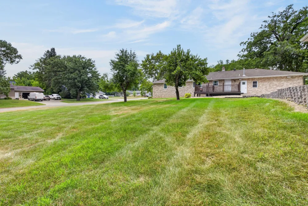 504 4th Avenue S Princeton, MN 55371