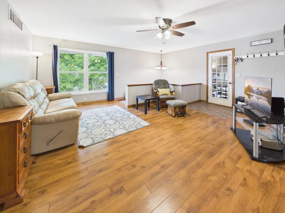403 5th Avenue SE Melrose, MN 56352