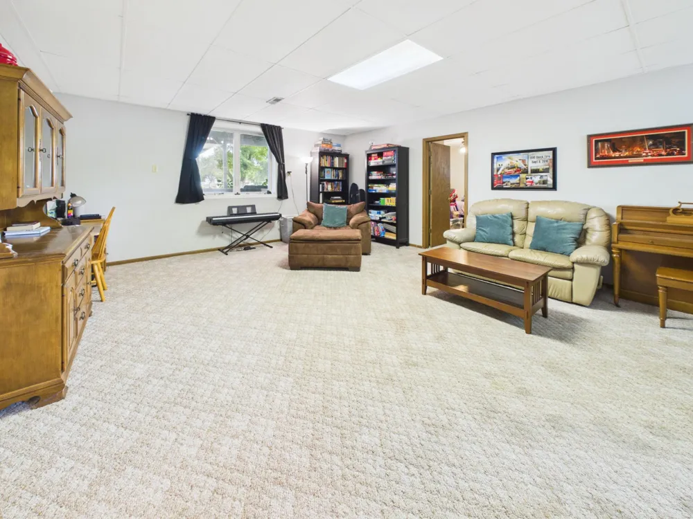 403 5th Avenue SE Melrose, MN 56352