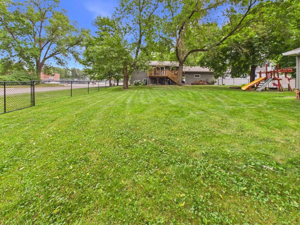 403 5th Avenue SE Melrose, MN 56352