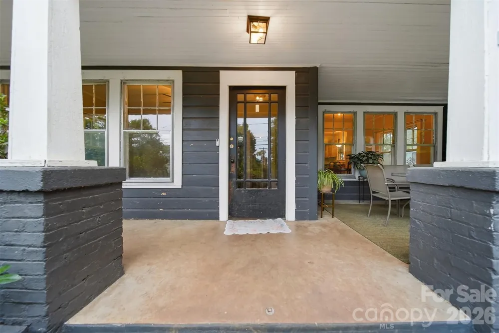 211 Lenoir Street Morganton, NC 28655