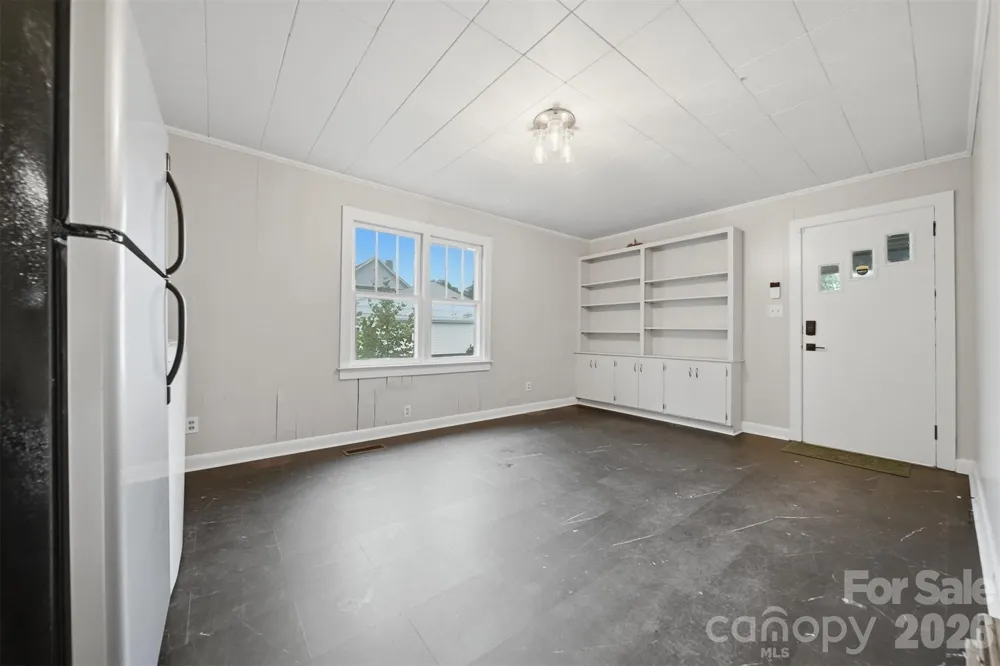 211 Lenoir Street Morganton, NC 28655