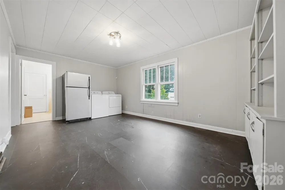 211 Lenoir Street Morganton, NC 28655