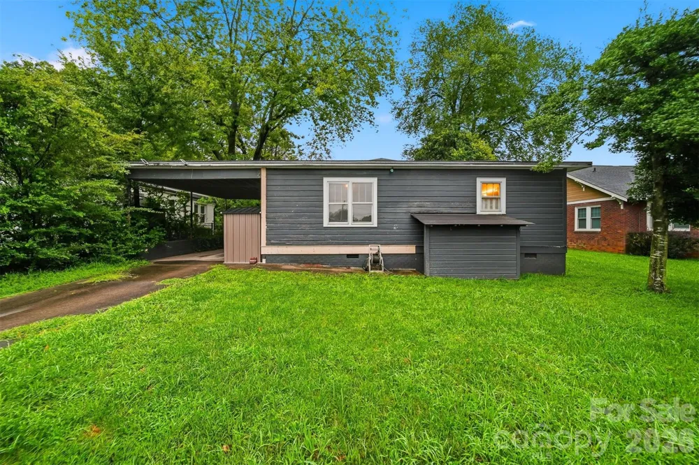 211 Lenoir Street Morganton, NC 28655