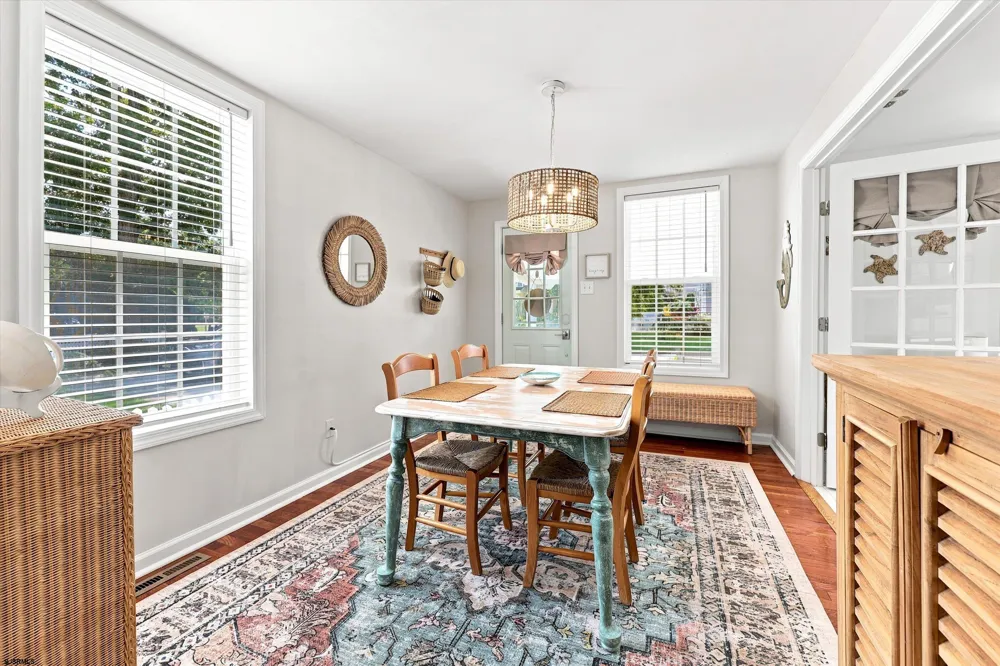 412 W Vernon Ave Linwood, NJ 08221