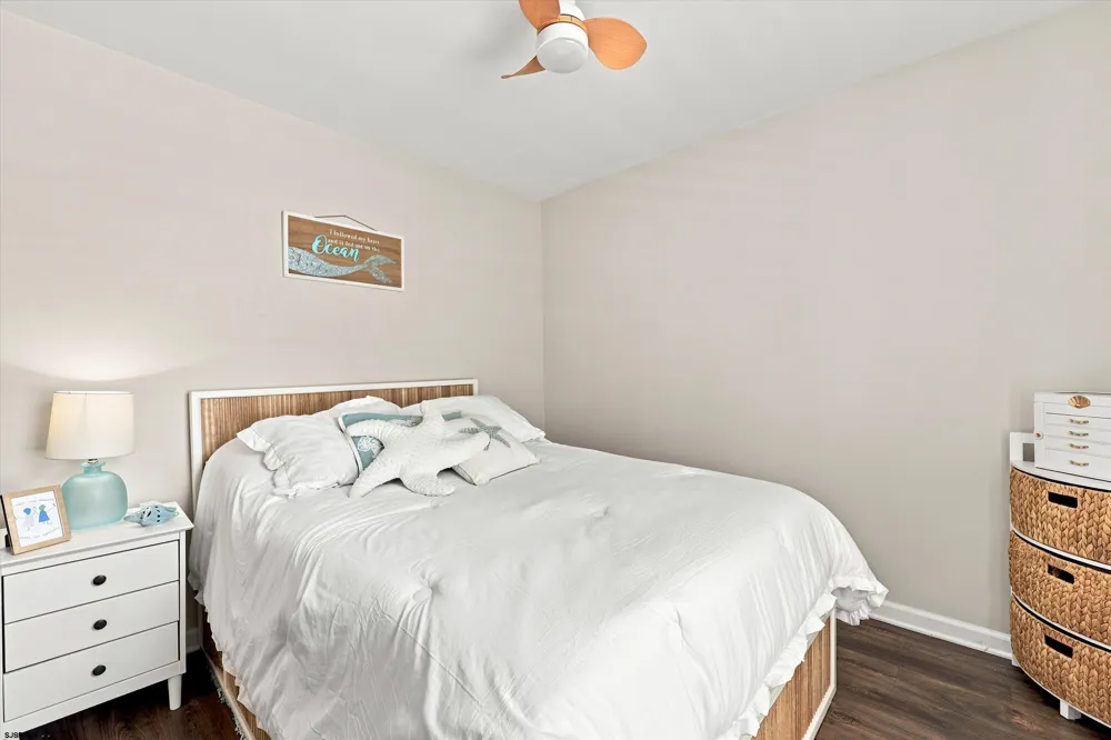 412 W Vernon Ave Linwood, NJ 08221